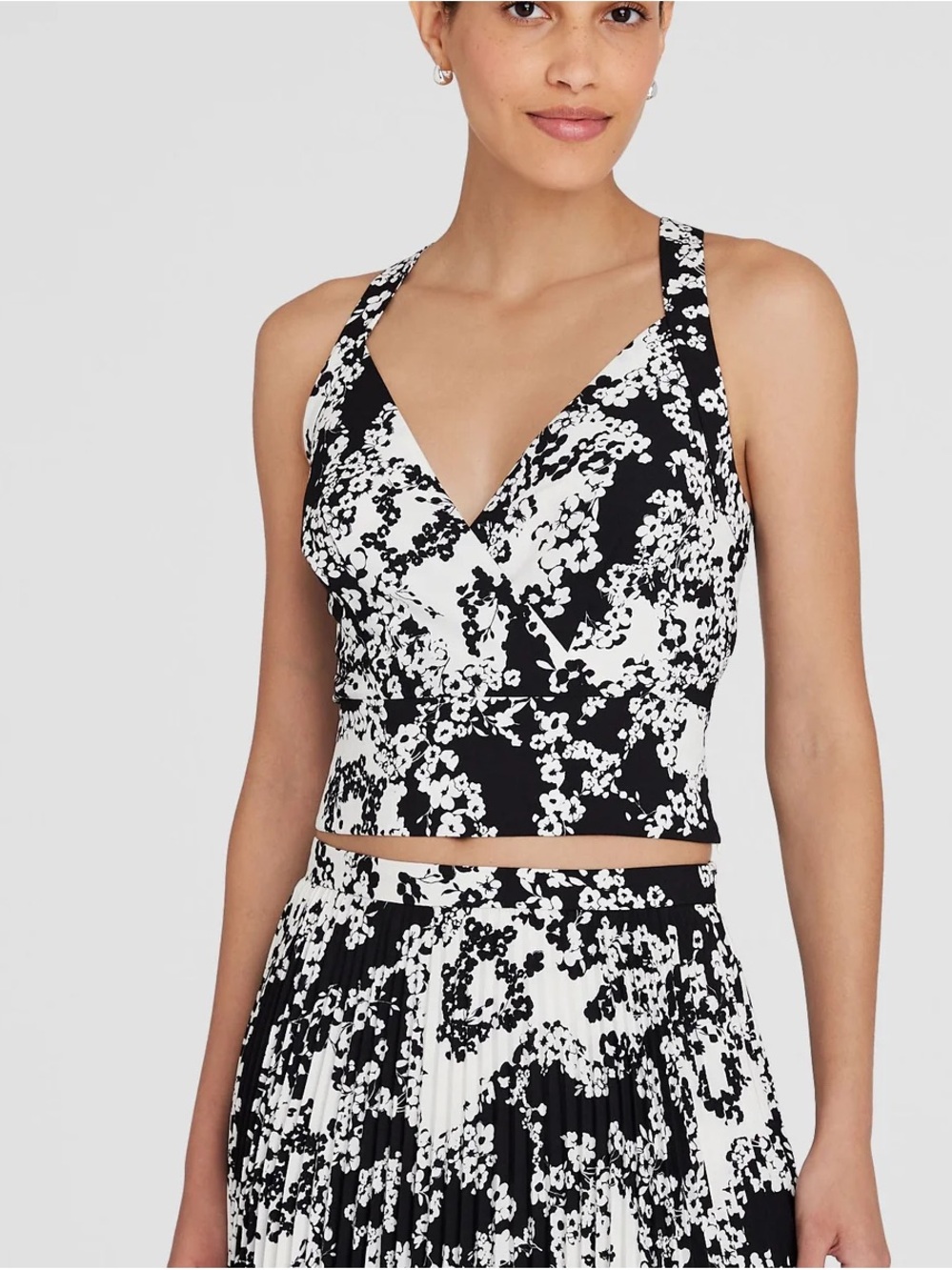 NWT Club Monaco Black & White Floral Crop Top